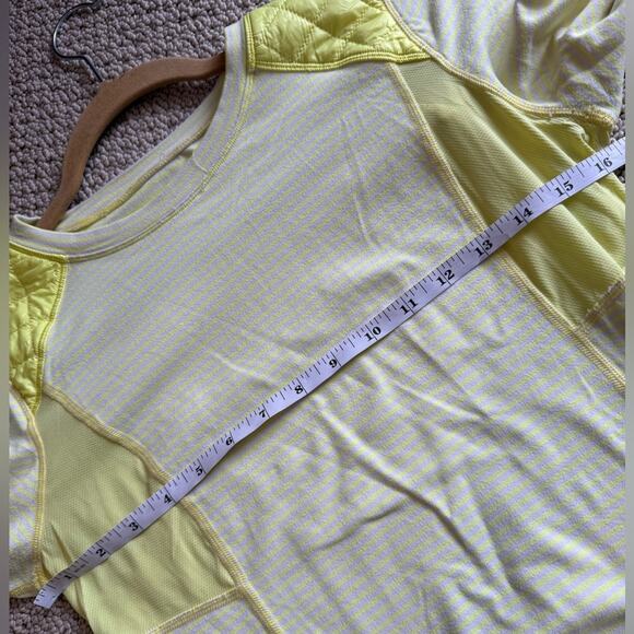 Lululemon Women's Ice Queen Long Sleeve Stripe Top Size 6 Yellow Athletic Comfy - Picture 6 of 8